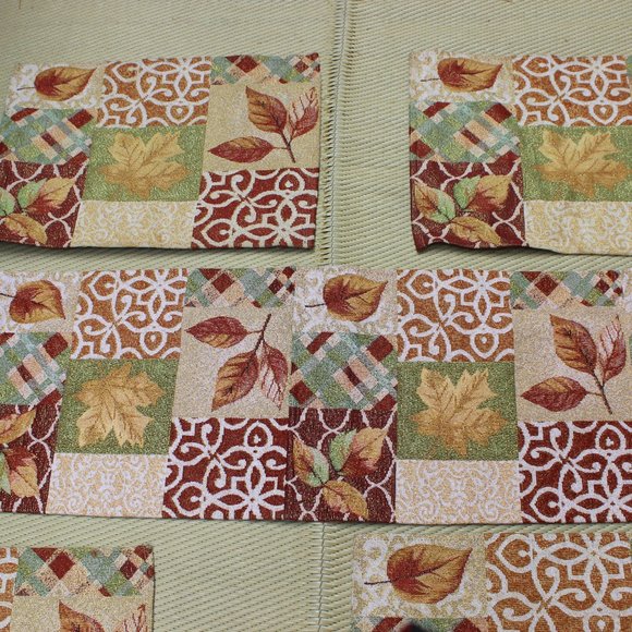 Fall Tapestry Table Runner with 4 Matching Placemats Autumn Fall Tabletop Decor - Picture 4 of 5